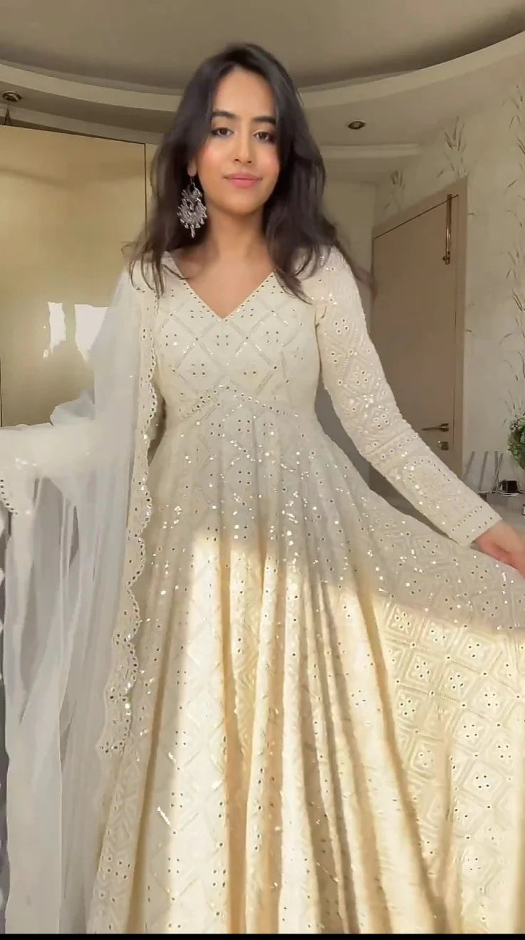 AMAIRA WHITE EMBROIDERED GEORGETTE ANARKALI FULLY STITCHED SUIT SET