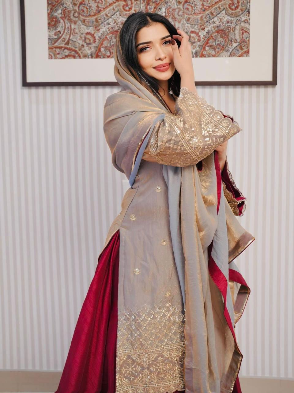 Ruhani Saaz Kurta Skirt With Dupatta