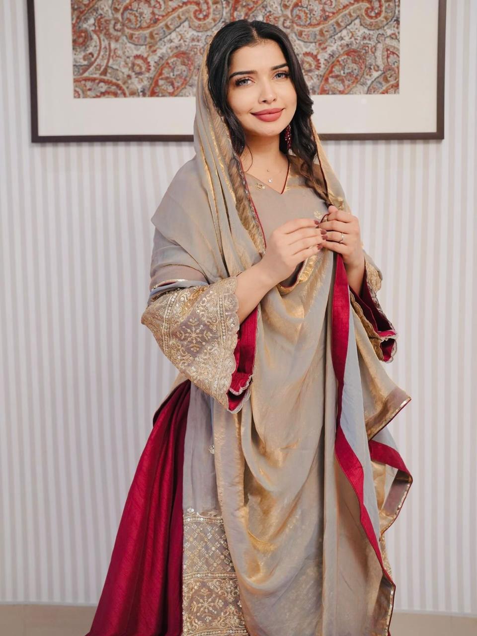 Ruhani Saaz Kurta Skirt With Dupatta