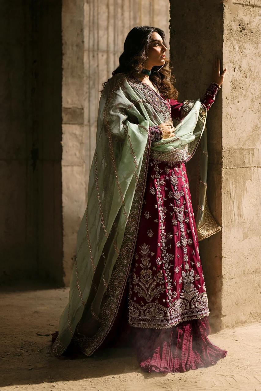 Premium Scarlet Suit Set