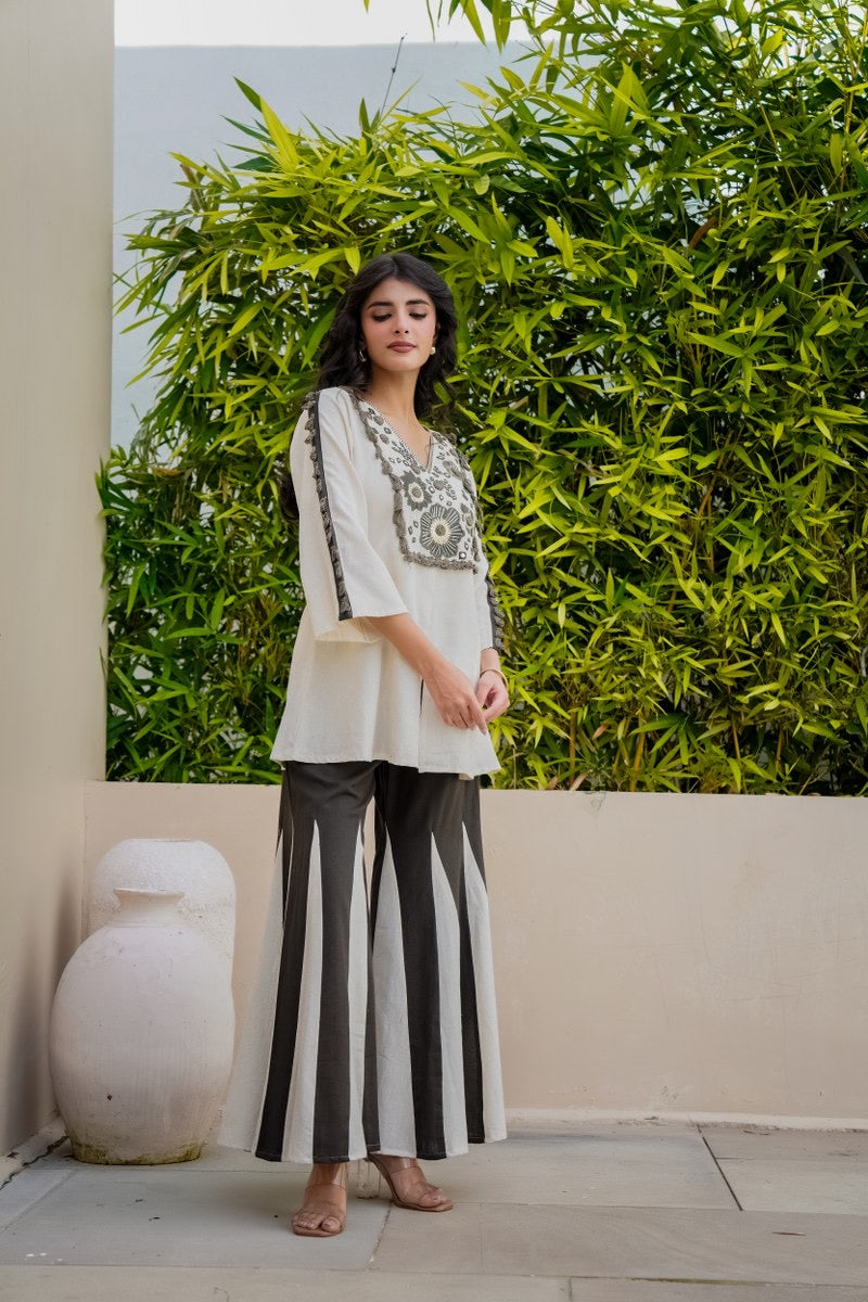 Monochrome Floral Embroidered Kurta with Contrast Flared Palazzo