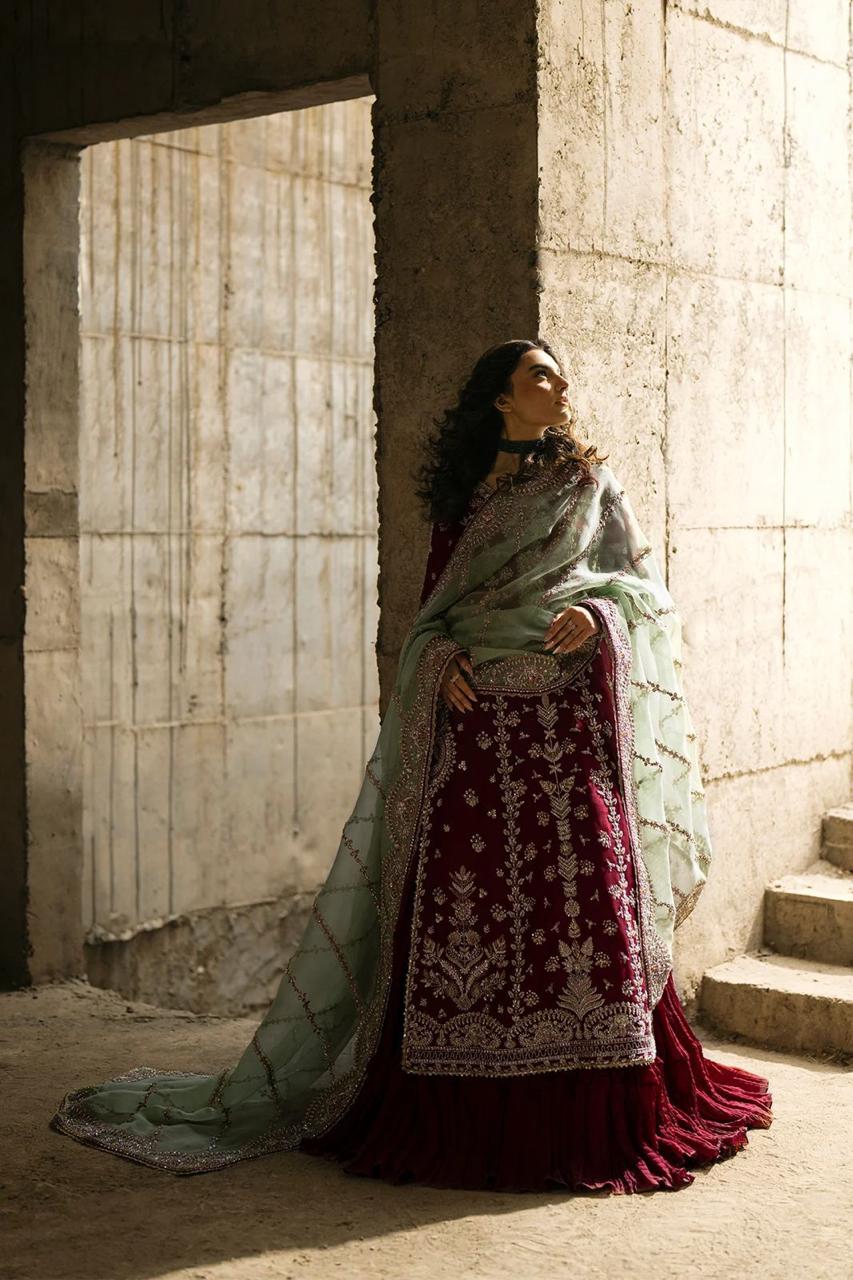 Premium Scarlet Suit Set