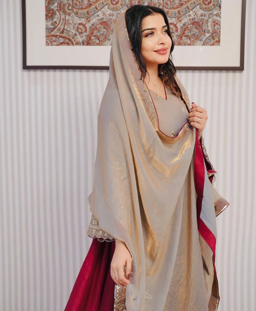 Ruhani Saaz Kurta Skirt With Dupatta