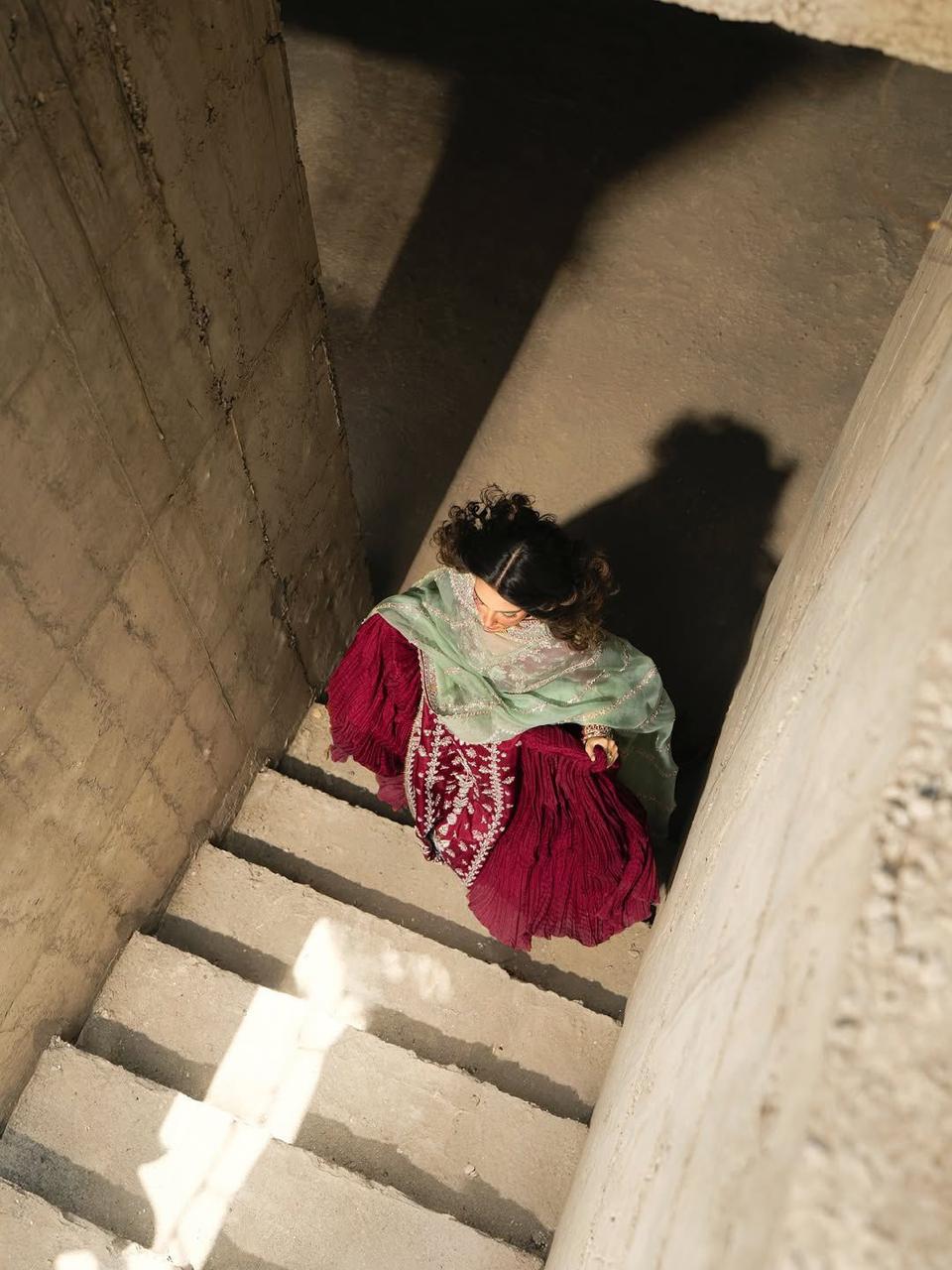 Premium Scarlet Suit Set