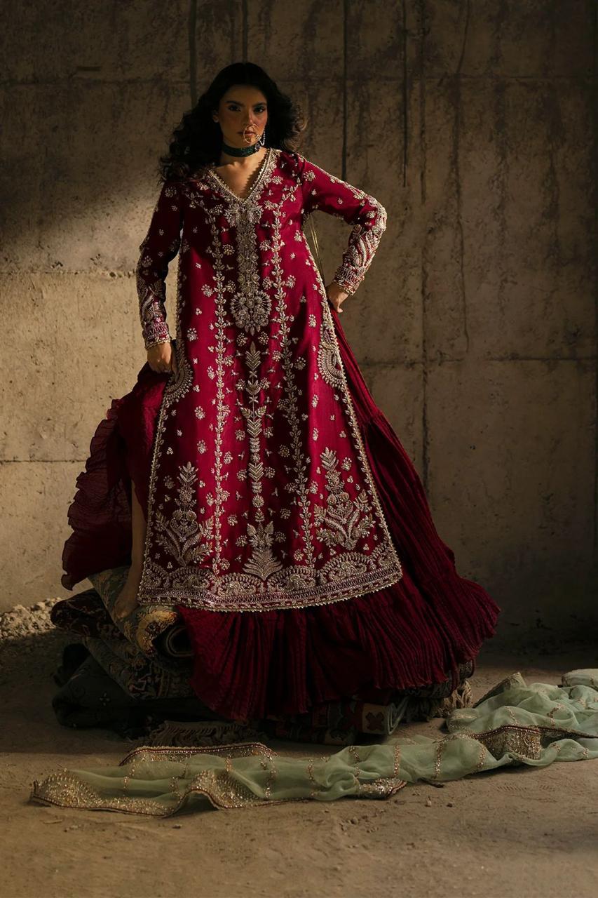 Premium Scarlet Suit Set