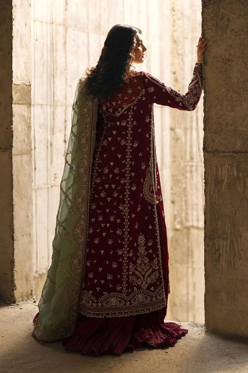 Premium Scarlet Suit Set