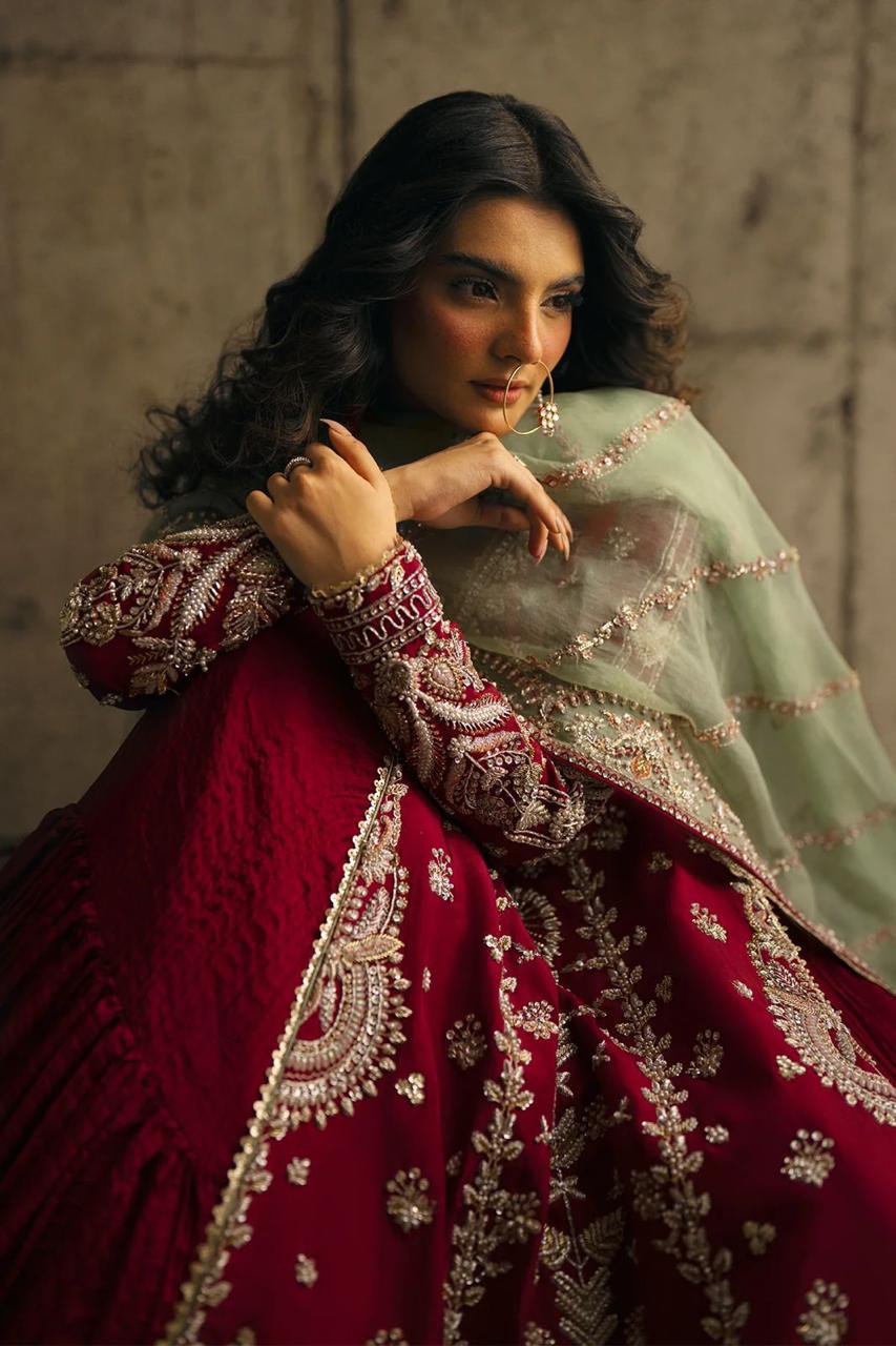 Premium Scarlet Suit Set